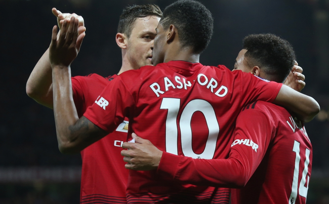 达到严格的 达到严格的