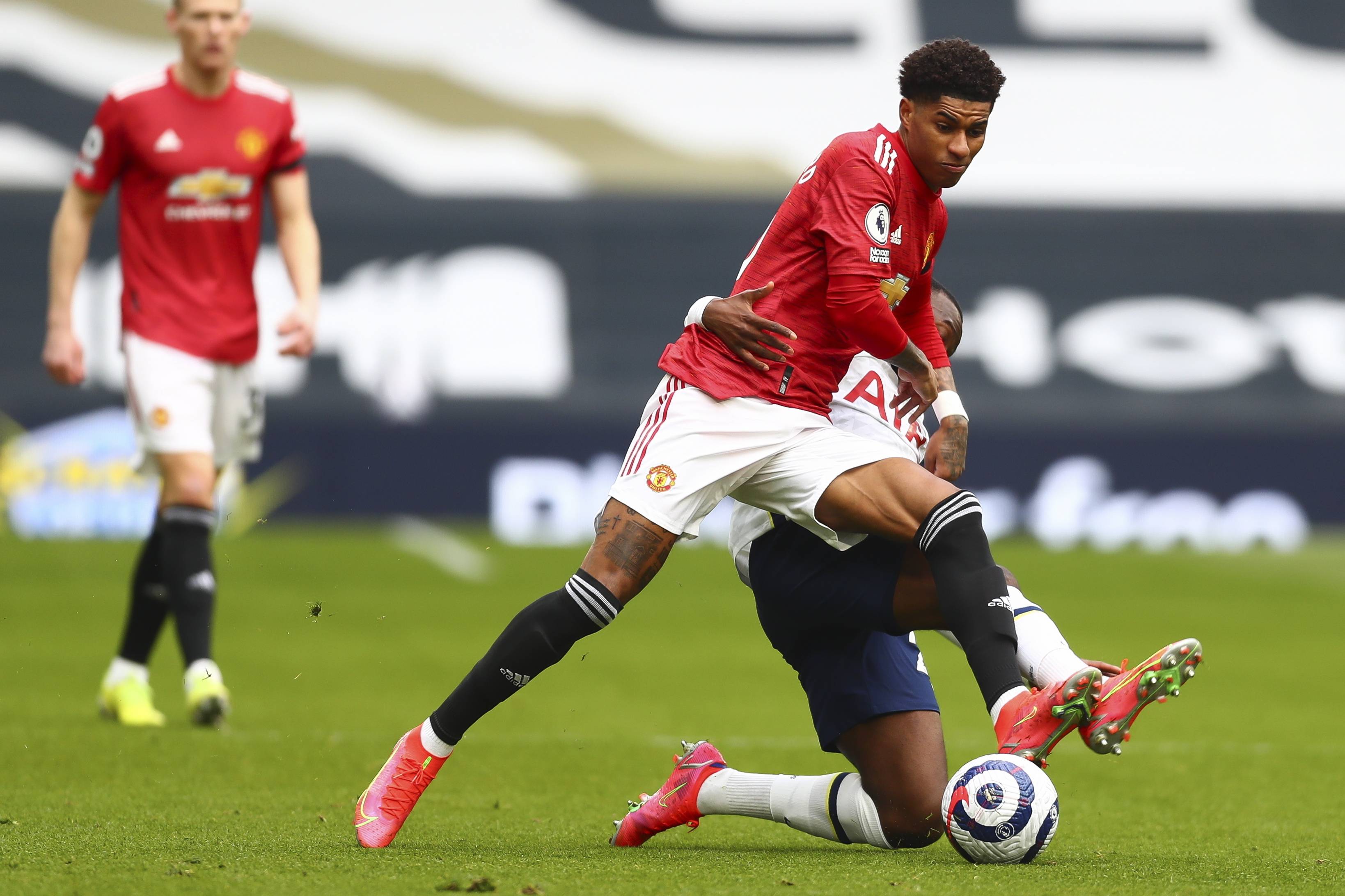 首场比赛 首场比赛